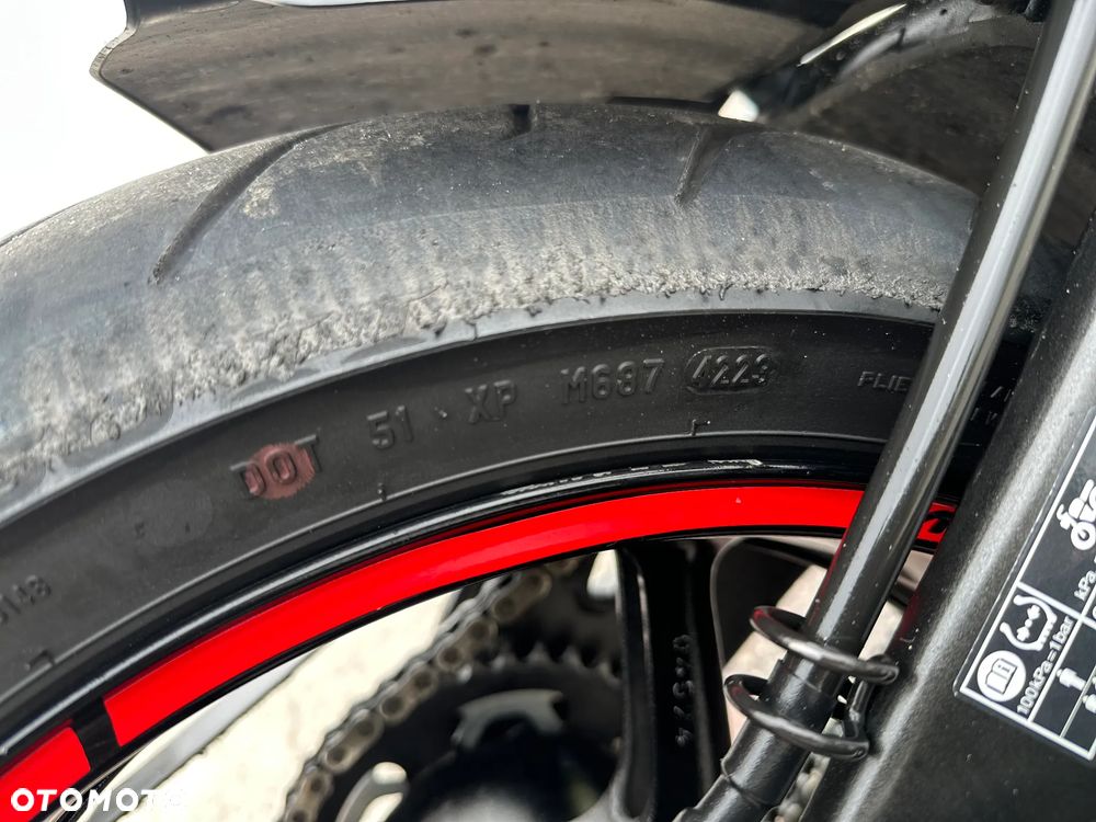 Yamaha MT - 19
