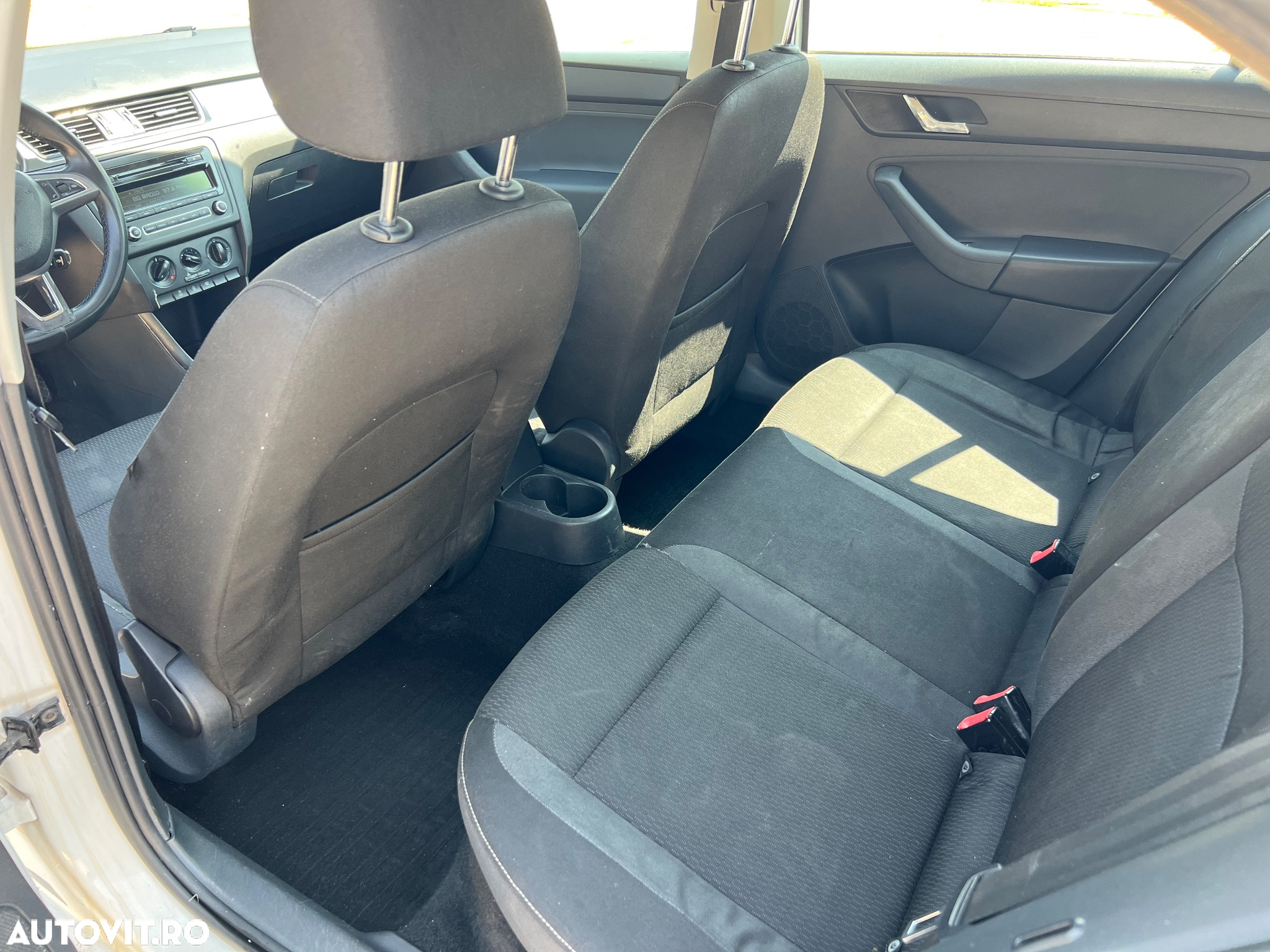 Skoda RAPID 1.6 TDI Active - 12