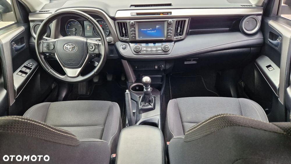 Toyota RAV4 2.0 D-4D Premium 4x2 - 13