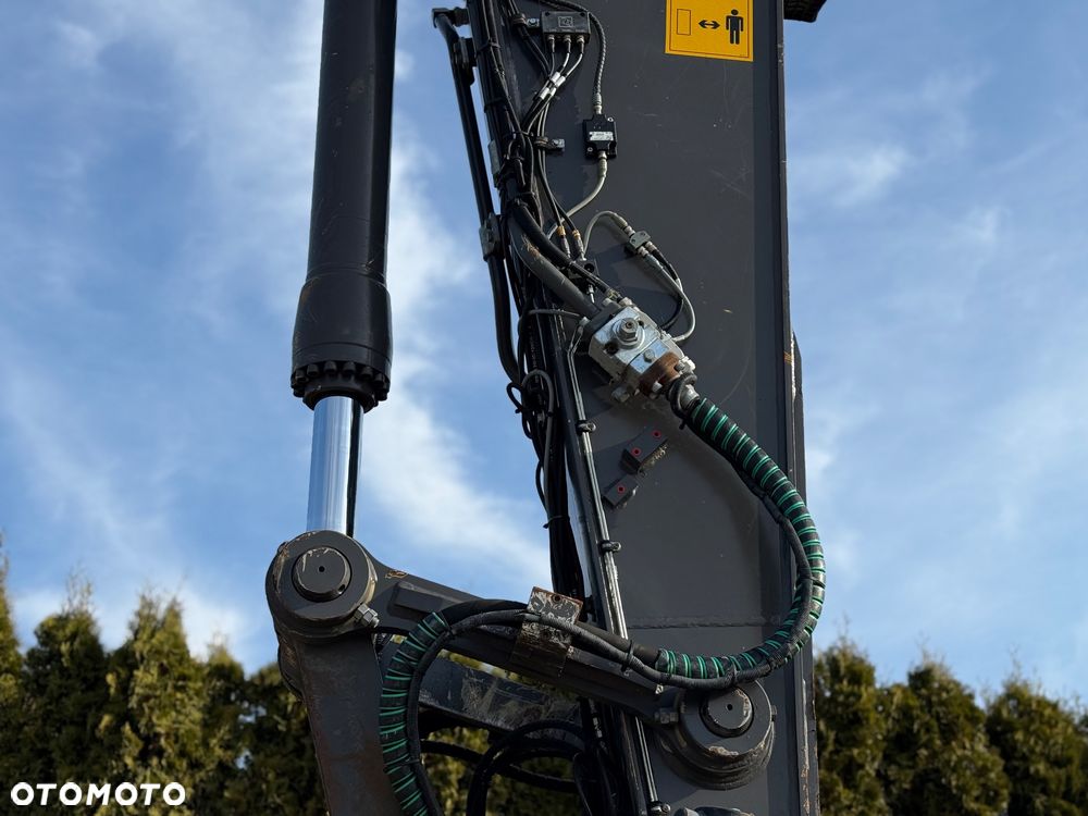 Volvo EC 250 EL - 22