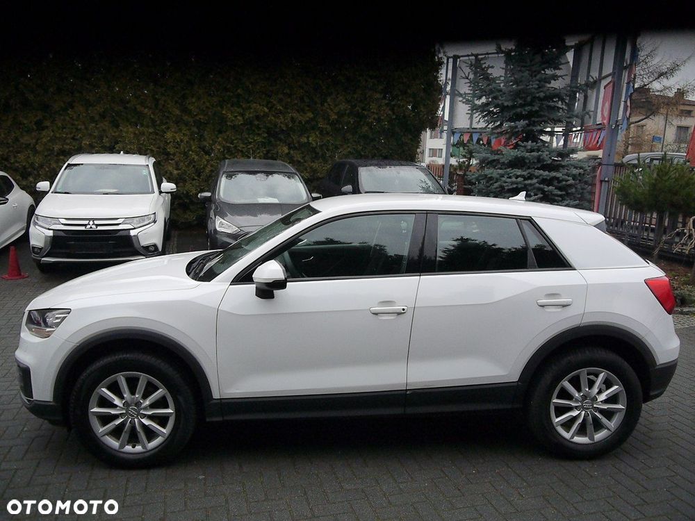 Audi Q2 30 TDI S tronic - 10