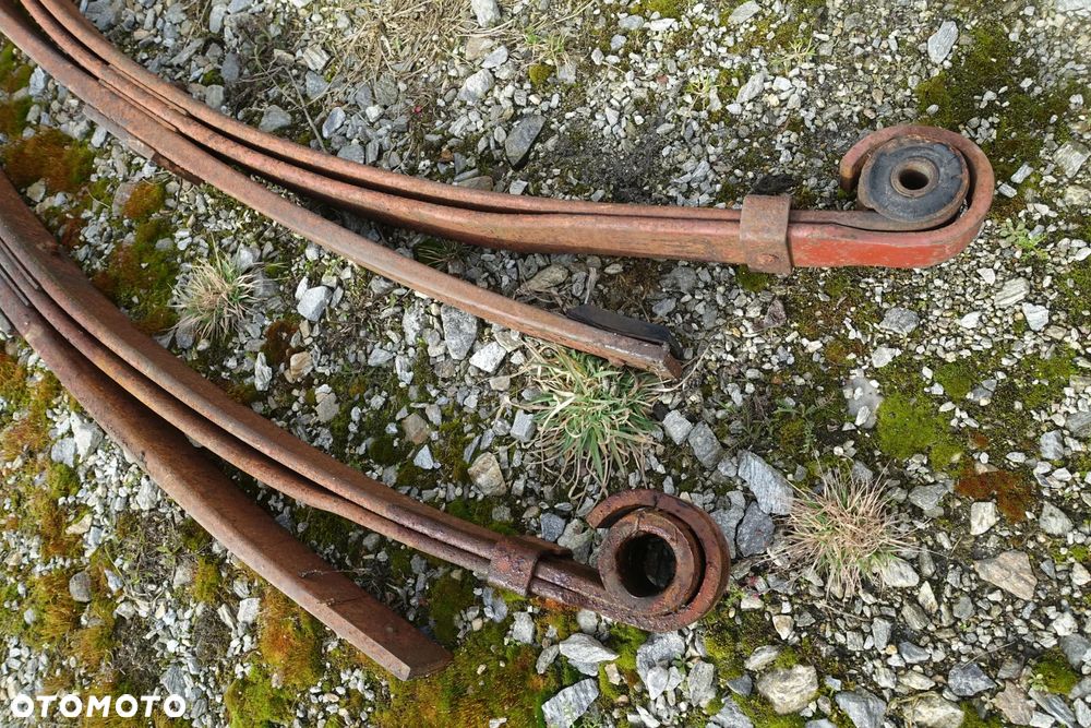 RESOR RESORY TYLNE IVECO DAILY 3 PIÓRA - 2