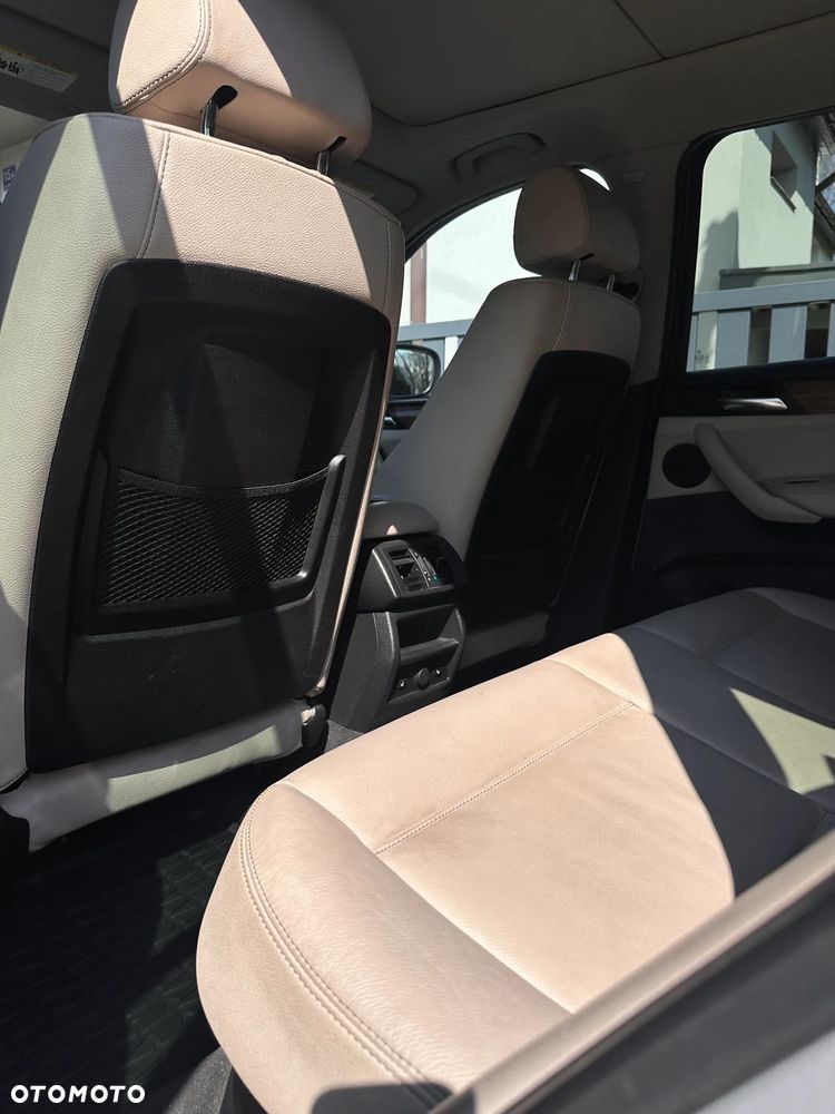 BMW X3 35i xDrive - 12