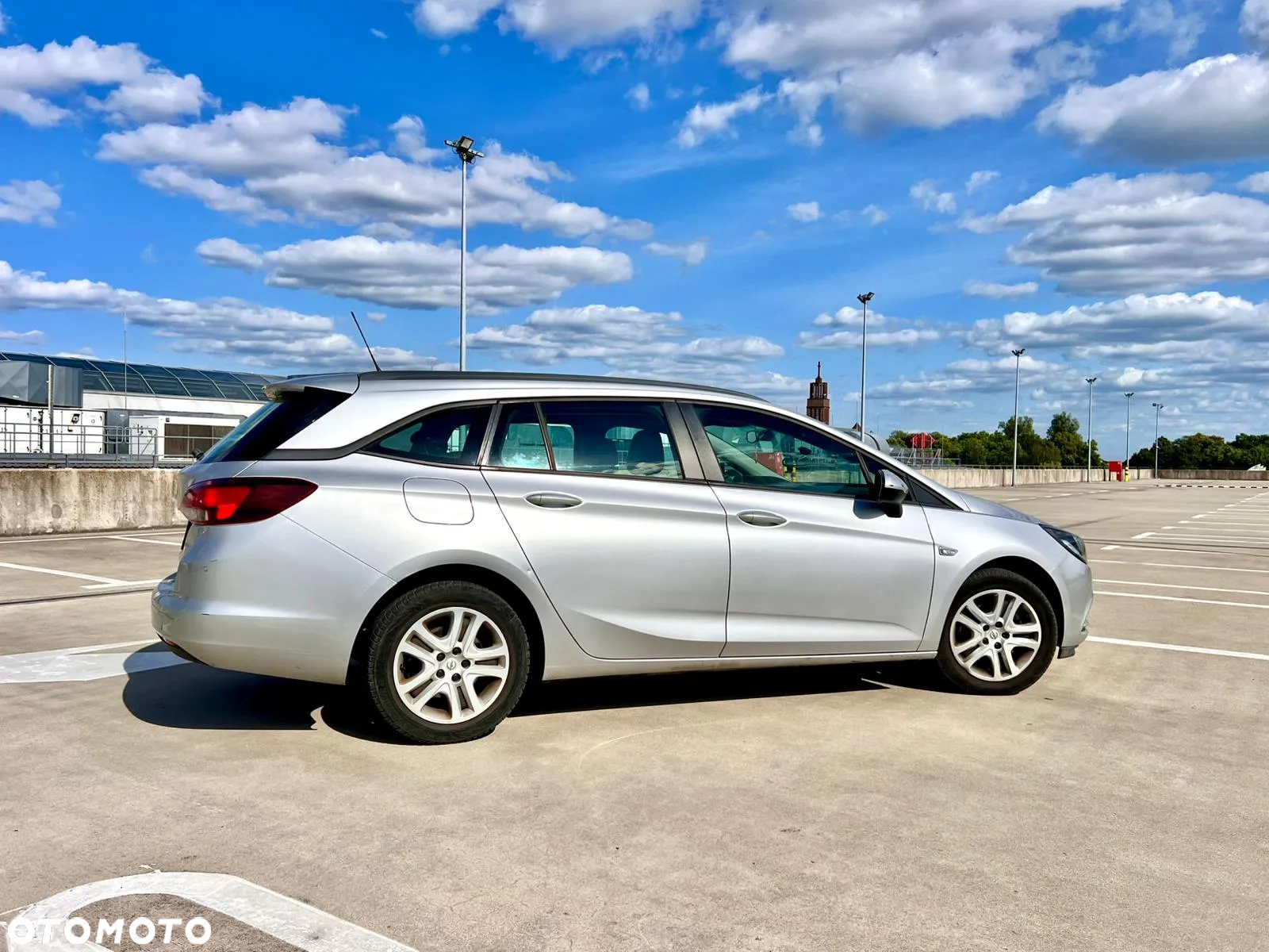 Opel Astra IV 1.6 CDTI Enjoy - 6