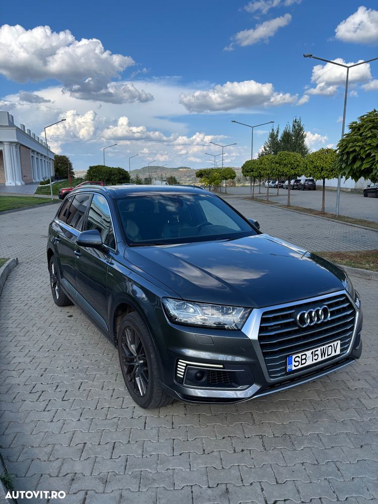 Audi Q7 - 7