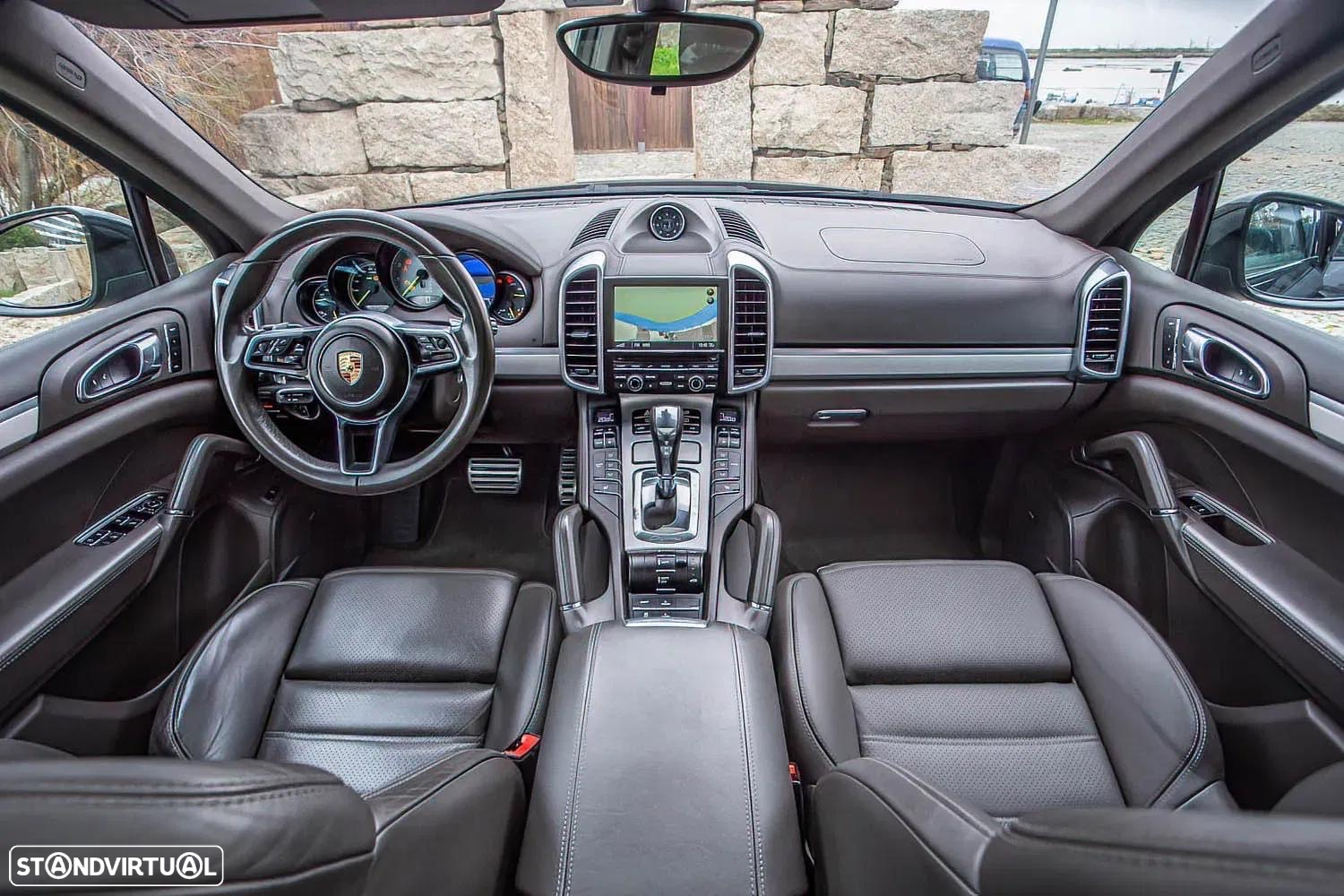 Porsche Cayenne S E-Hybrid Platinum Edition - 6