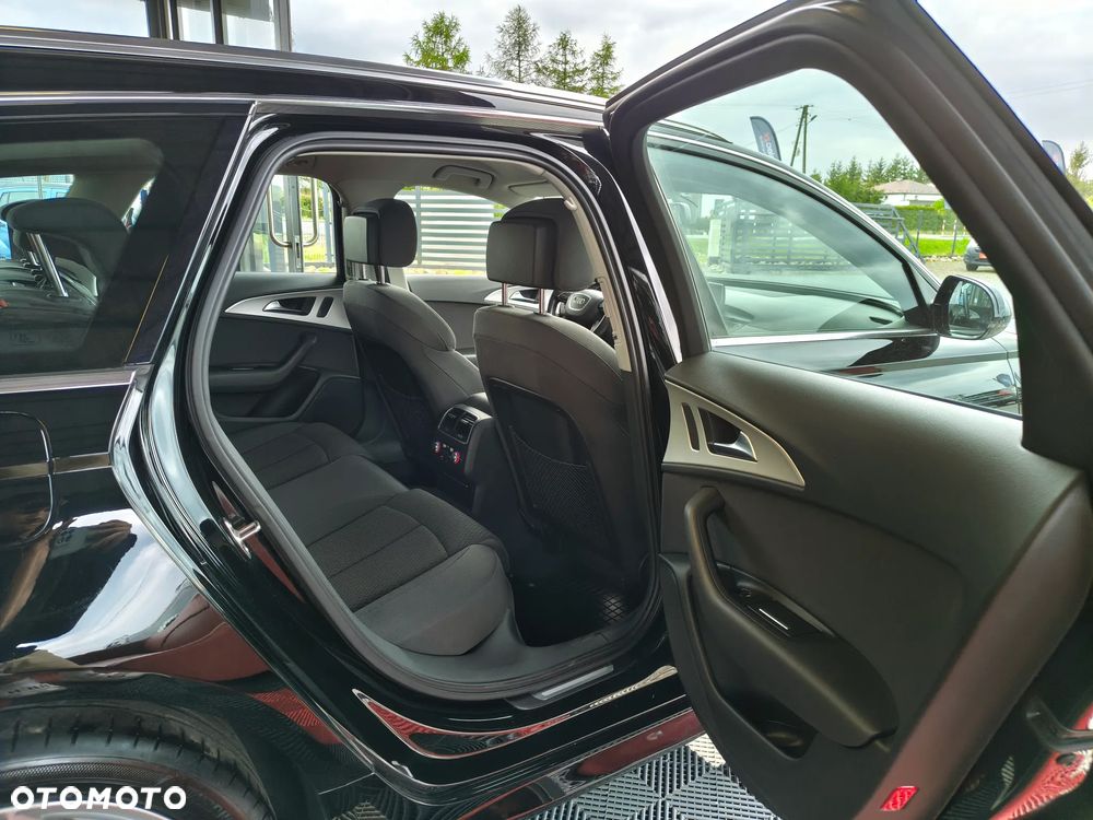 Audi A6 Avant 2.0 TDI quattro S tronic - 32