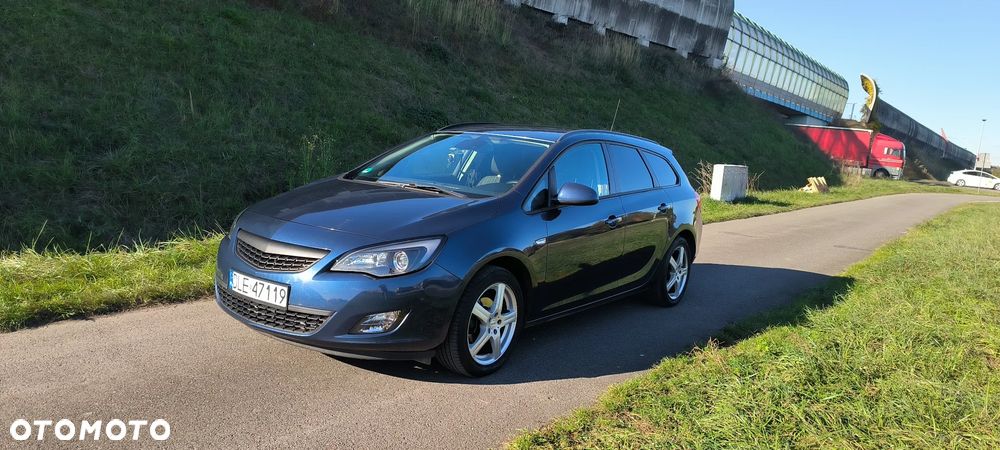 Opel Astra - 9