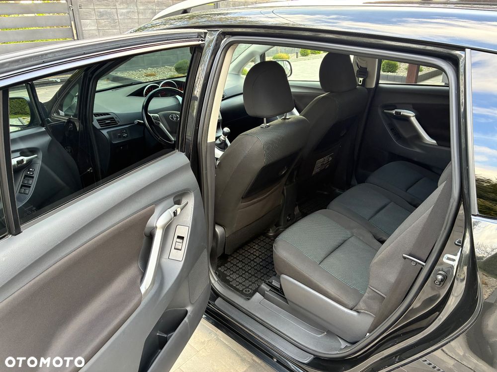 Toyota Verso - 9