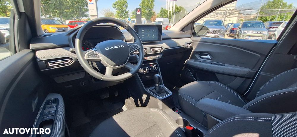 Dacia Logan TCe 90 CVT Journey - 11