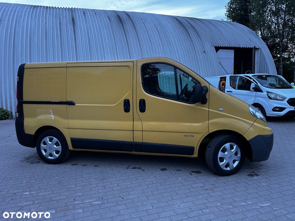 Renault Traffic - 3