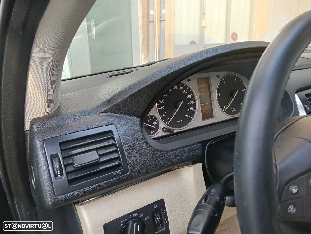 Mercedes-Benz B 200 CDI - 16