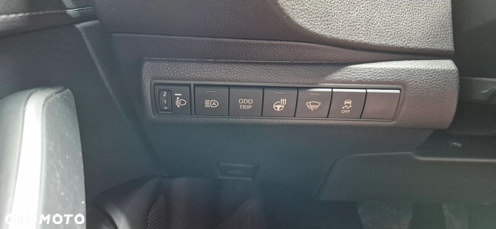 Toyota Corolla 1.8 Hybrid Comfort - 37