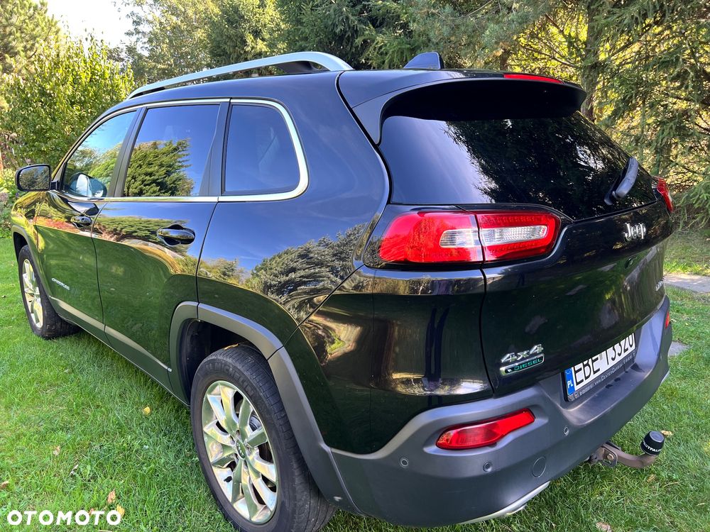 Jeep Cherokee - 6