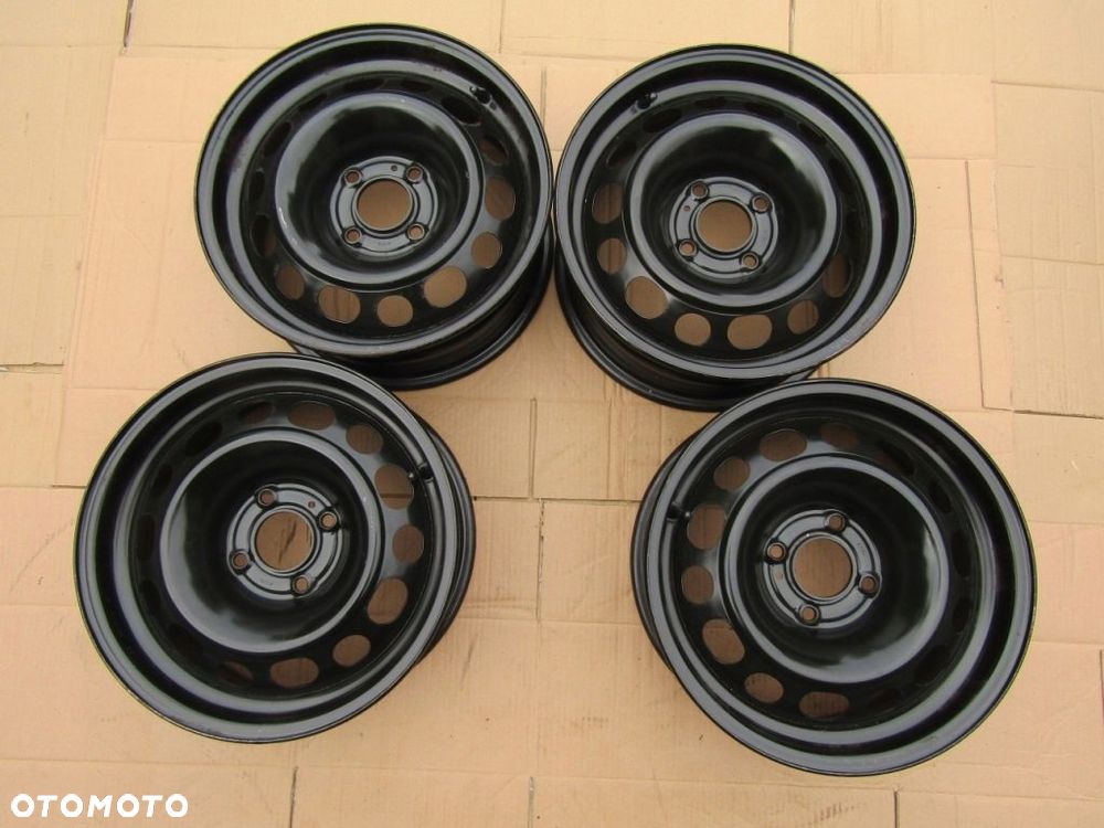 4x Felgi 15 Peugeot 308 Partner II Citroen C4 Berlingo II 6,5j 4x108 ET27 - 5