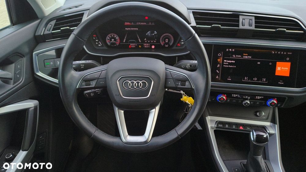 Audi Q3 Sportback - 13