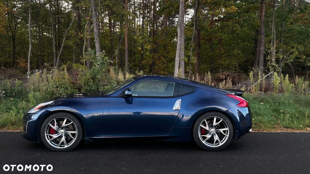 Nissan 370 Z - 5