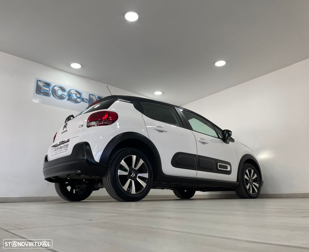 Citroën C3 1.2 PureTech Shine - 17