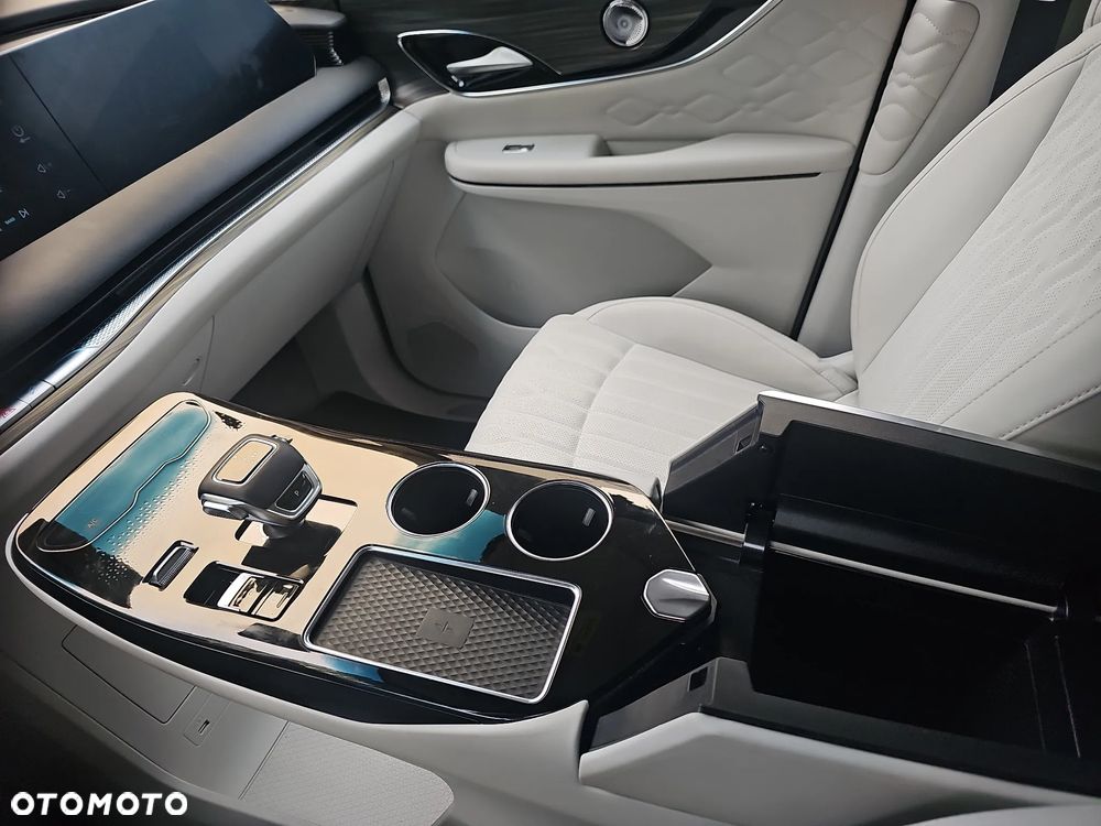 Forthing U Tour - 25