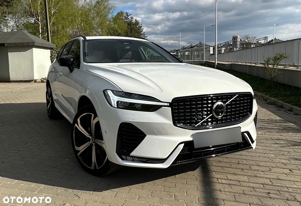 Volvo XC 60 B6 B AWD R-Design - 3