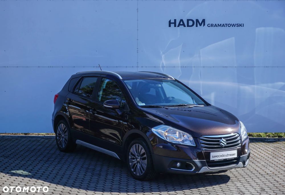 Suzuki SX4 1.6 Premium - 10