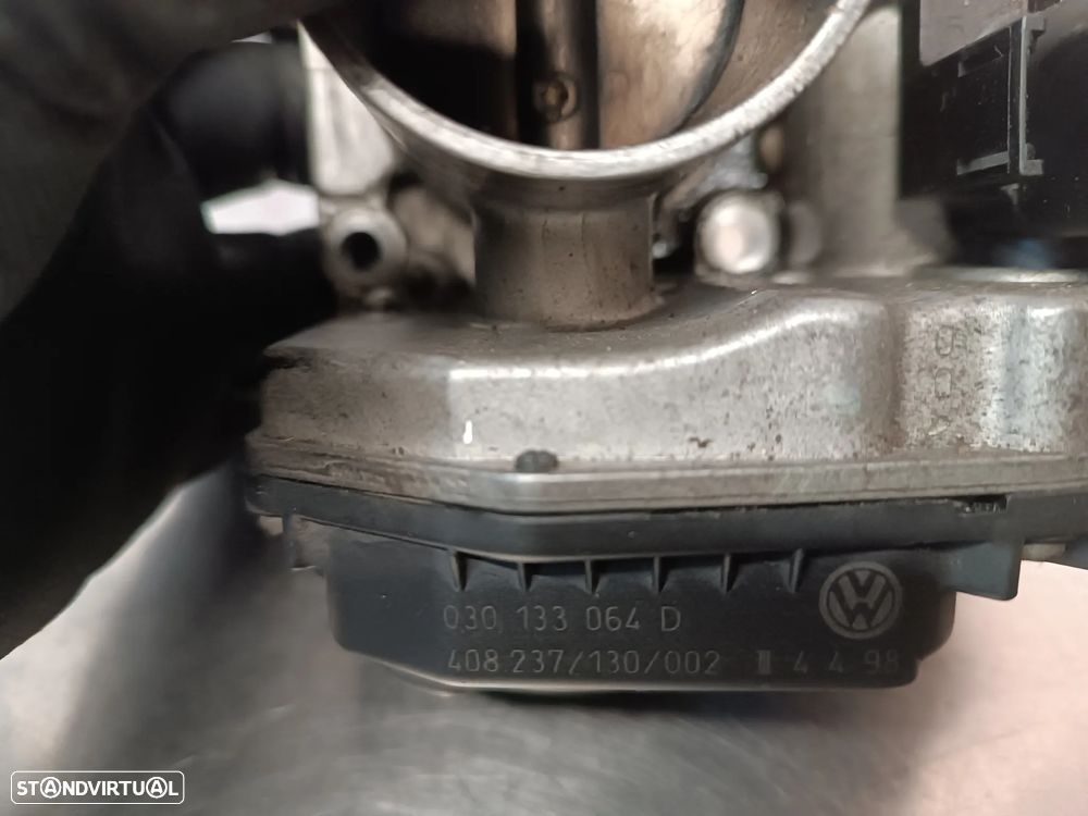 CORPO / BORBOLETA ADMISSÃO VOLKSWAGEN GOLF IV / POLO 1.0i  1.4 16V 030133064D - 3