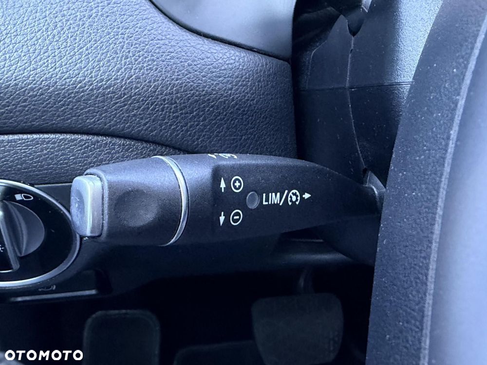 Mercedes-Benz GLA 220 4-Matic - 23