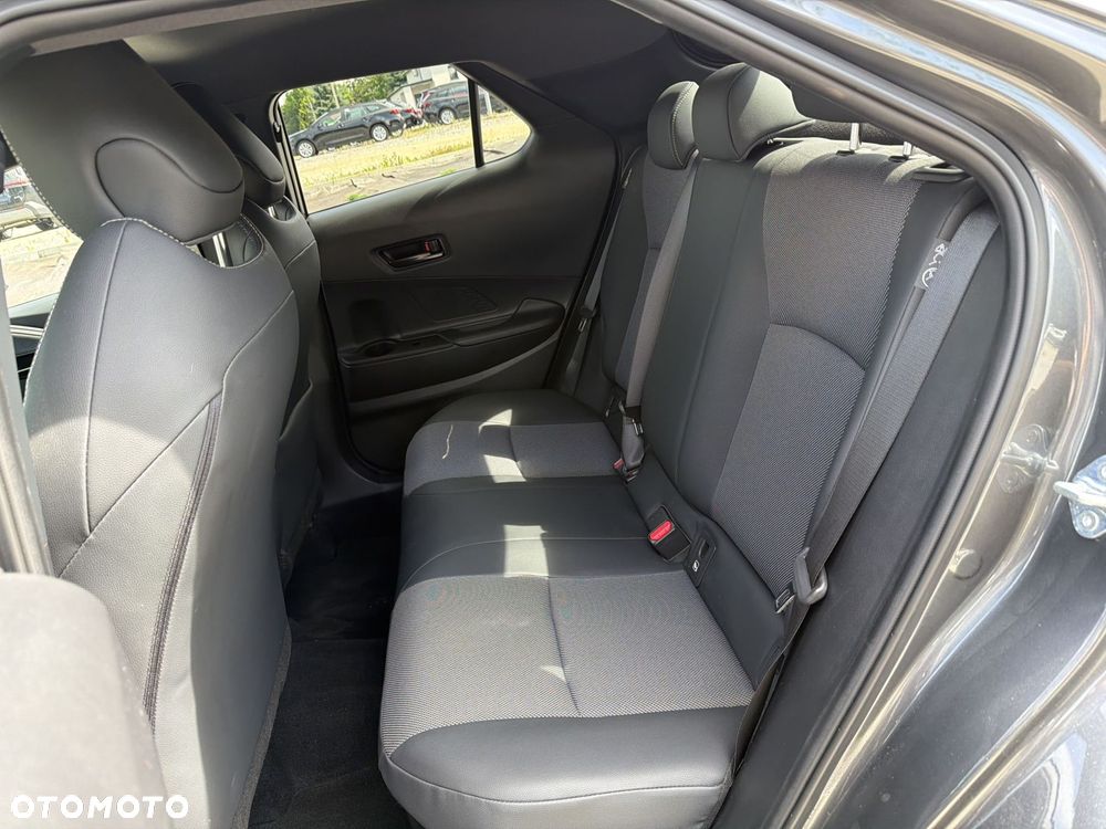 Toyota C-HR 1.8 Hybrid Executive - 11