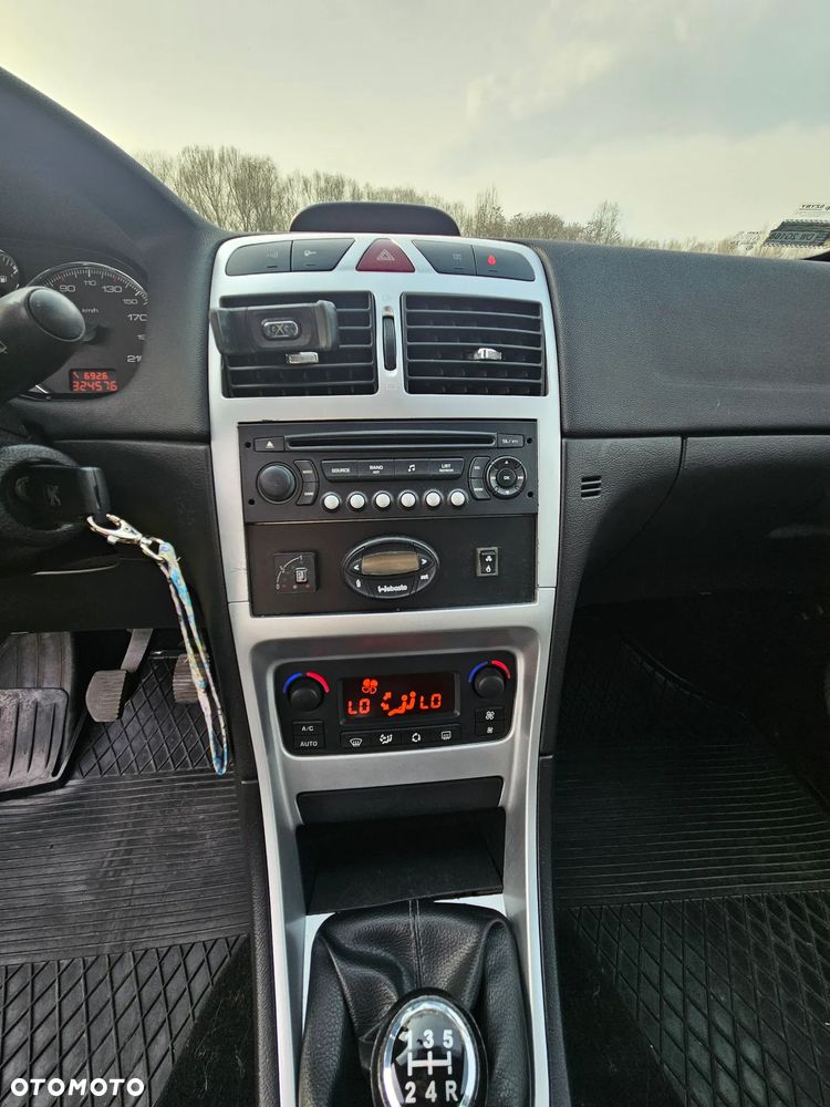 Peugeot 307 2.0 - 19