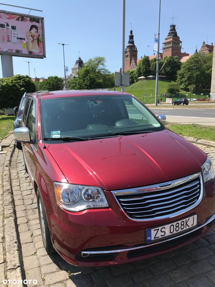 Chrysler Town & Country 3.6 Touring - 2