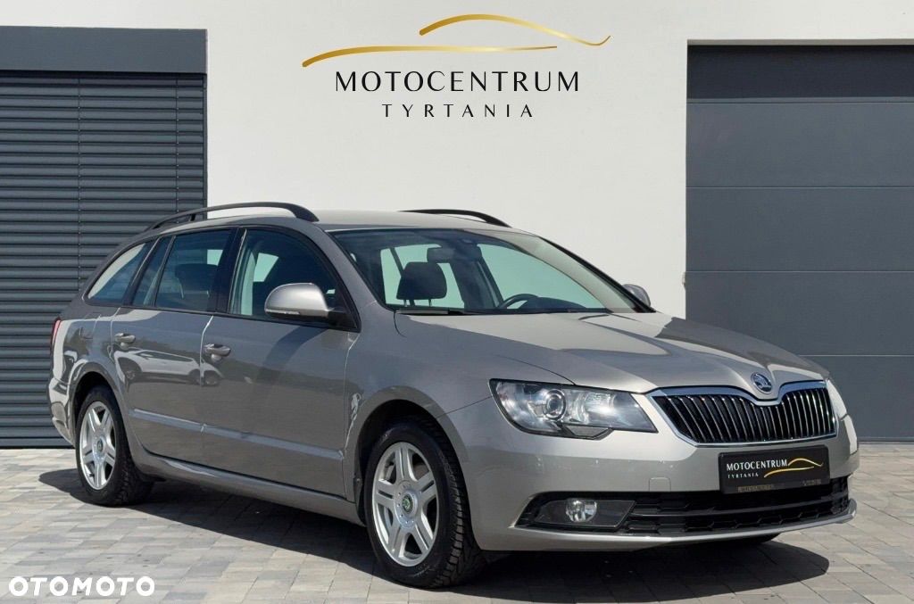 Skoda Superb 1.6 TDI Active - 1