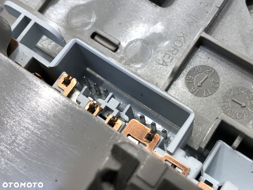 LAMPA SUFITOWA  OPEL MOKKA / MOKKA X (J13) 2012 - 2022 1.4 (_76) 103 kW [140 KM] benzyna 2013 - 2022 - 3