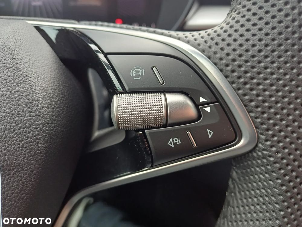 Skoda Fabia 1.0 TSI Drive DSG - 10