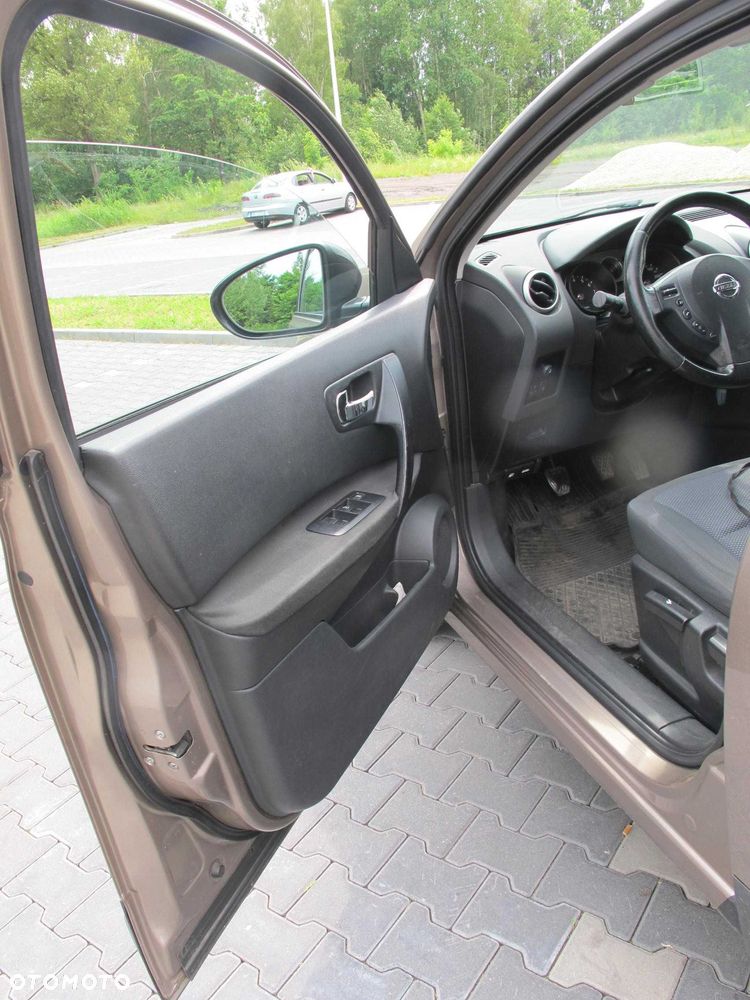 Nissan Qashqai+2 - 7