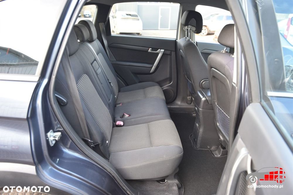 Chevrolet Captiva 2.4 2WD 7 Sitzer LS - 18