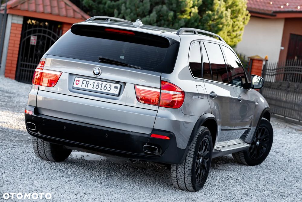 BMW X5 3.0si xDrive - 8