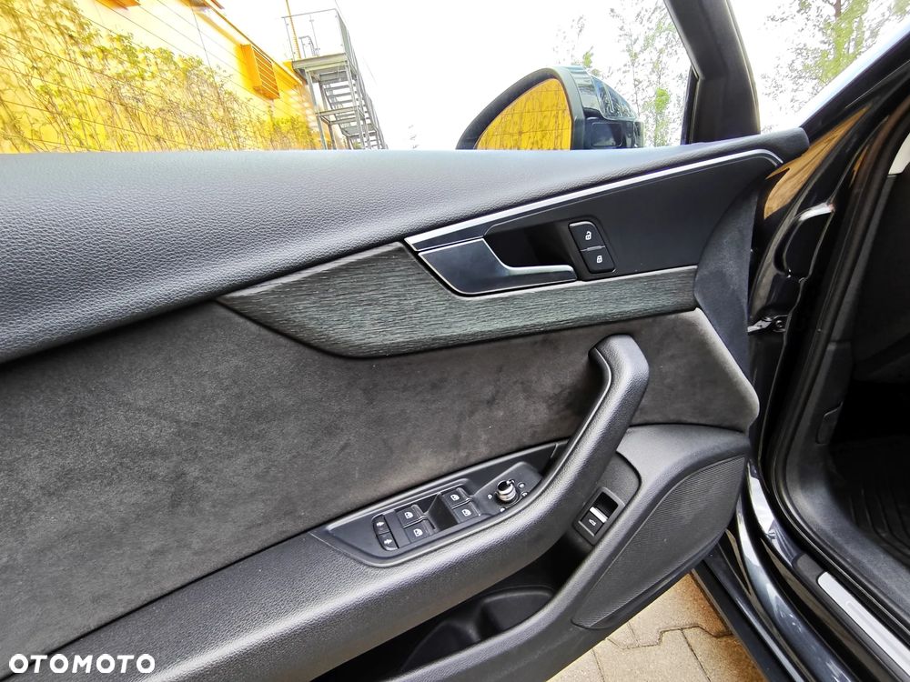 Audi A4 Limousine 2.0 TFSI ultra Sport S tronic - 11