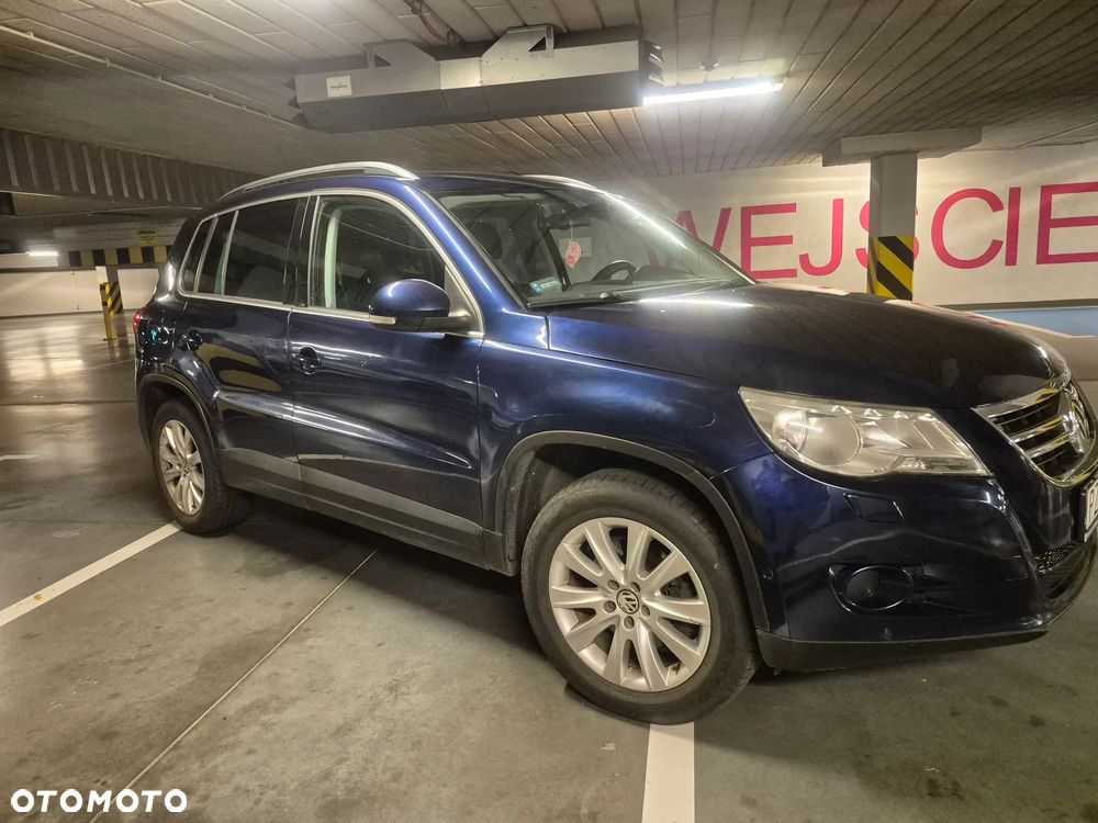 Volkswagen Tiguan - 8