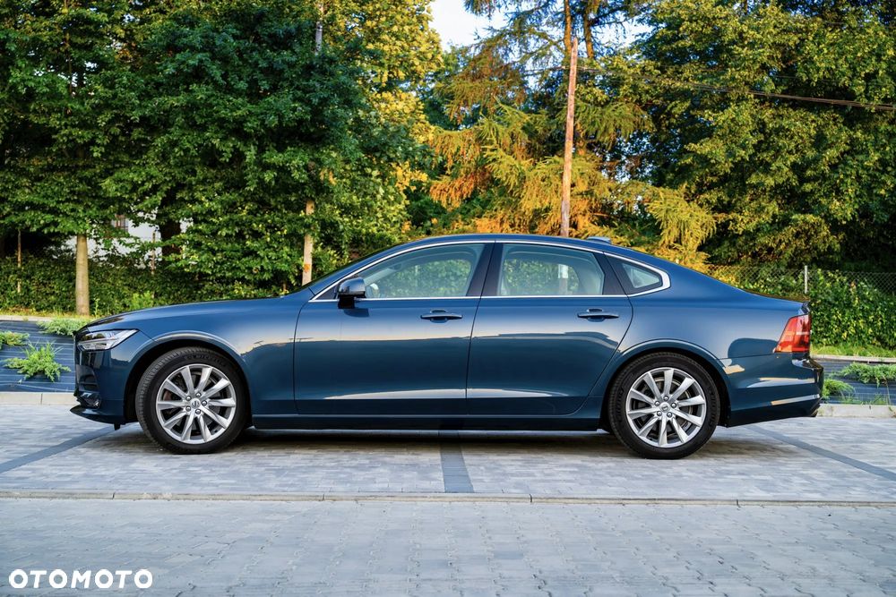 Volvo S90 T4 Momentum Pro - 2