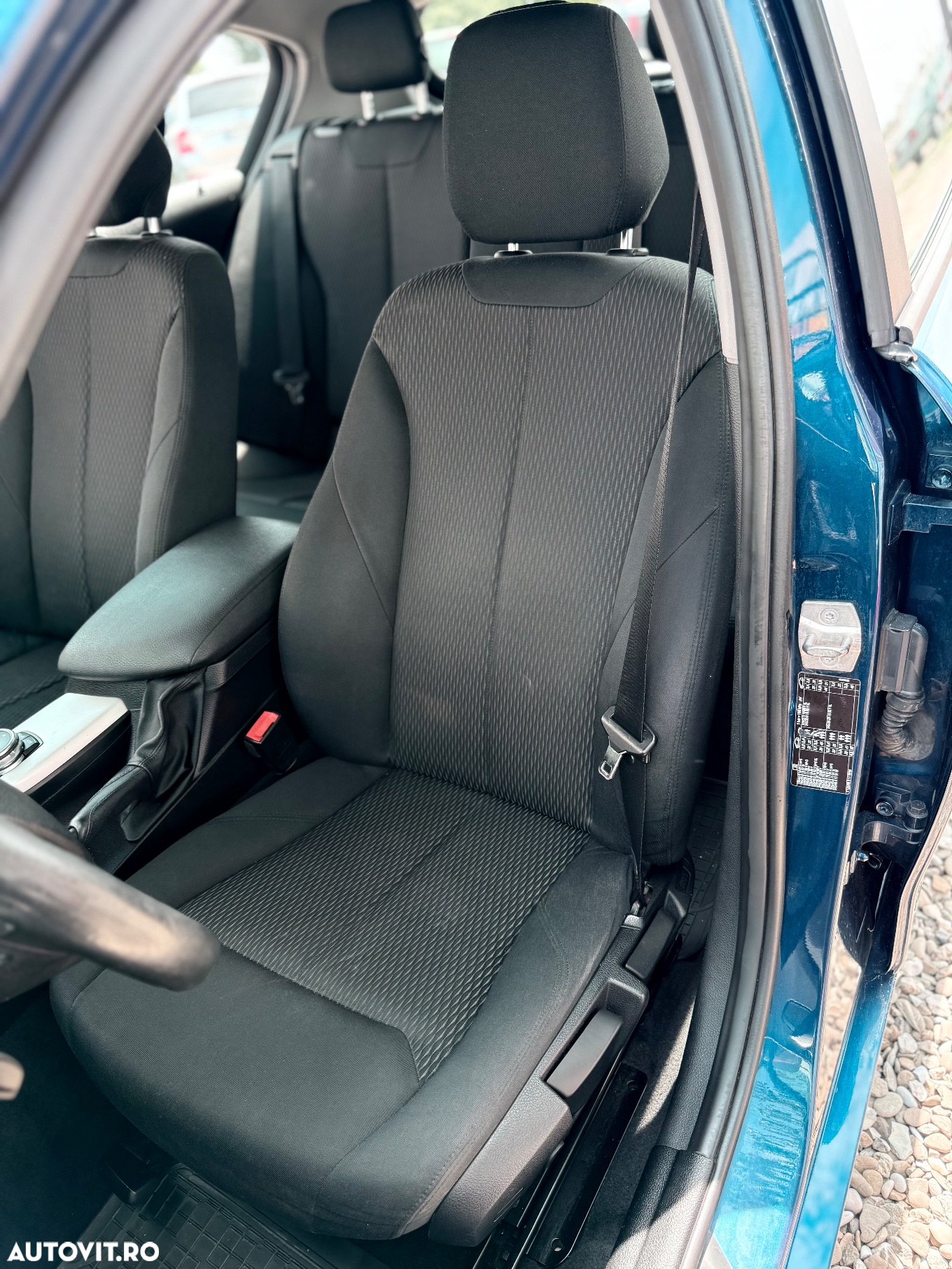 BMW Seria 1 - 11