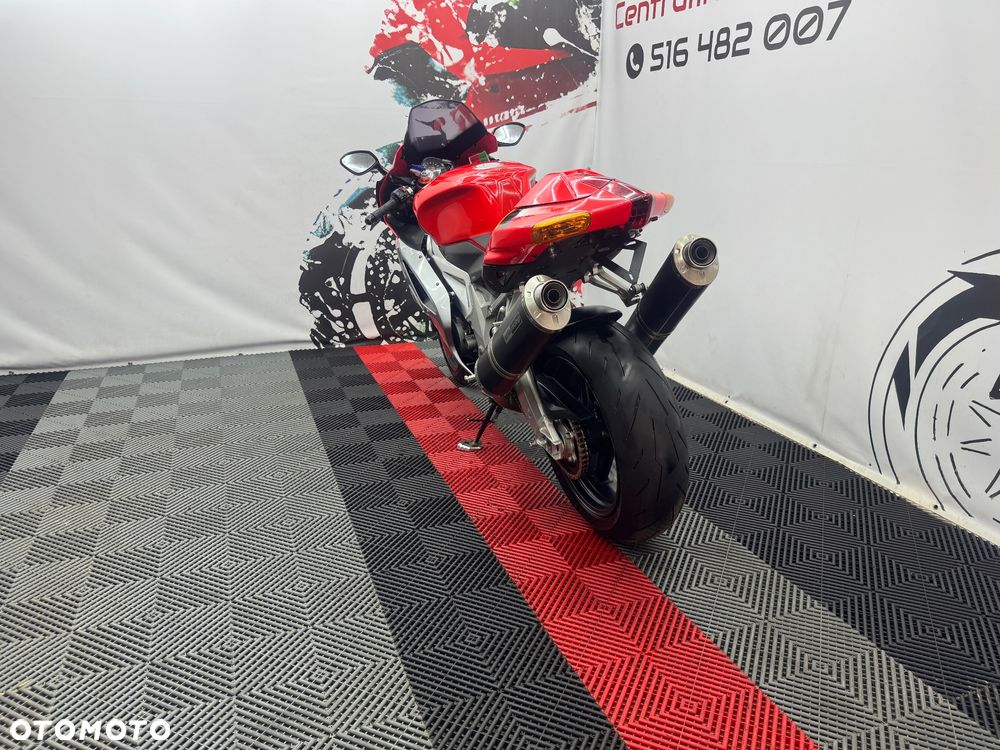 Aprilia RSV - 25