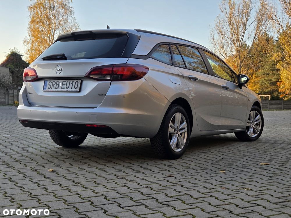 Opel Astra 1.6 CDTI Dynamic - 25