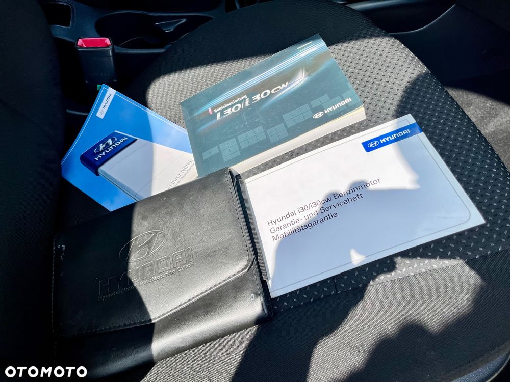 Hyundai i30 1.4 Blue Comfort - 16