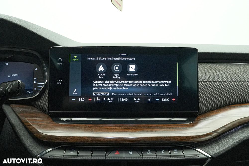 Skoda Octavia 2.0 TDI DSG 4X4 Scout First Edition - 22