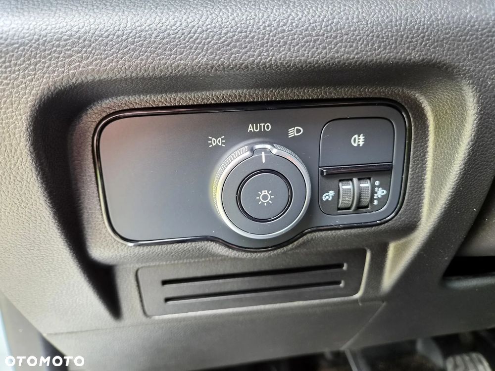 Mercedes-Benz Citan Tourer L1 420.733 - 33