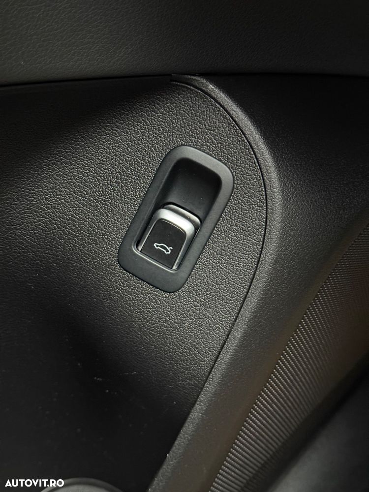 Audi Q5 2.0 TDI Quattro S tronic sport - 9