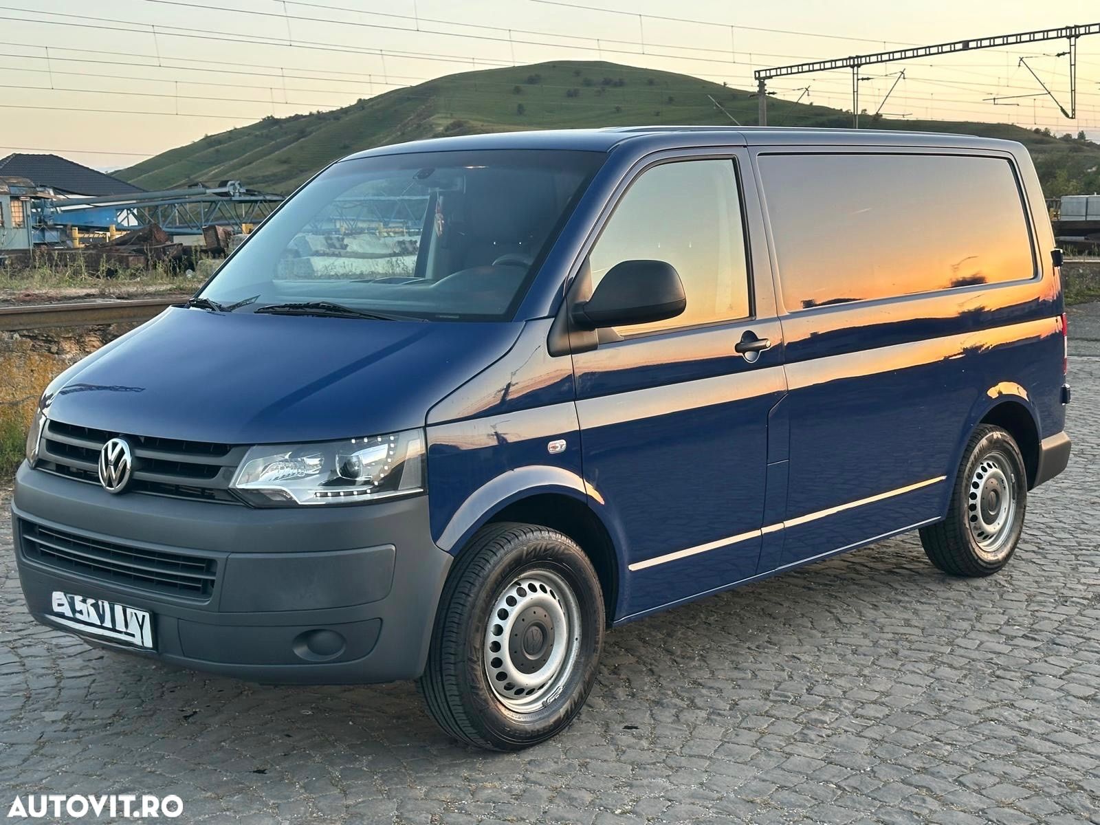 Volkswagen T5 - 1