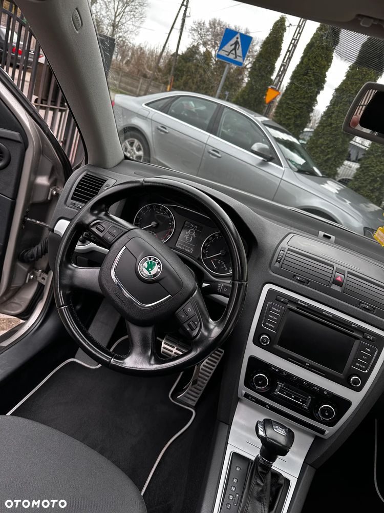 Skoda Octavia 2.0 TDI DPF 4x4 DSG Scout - 13