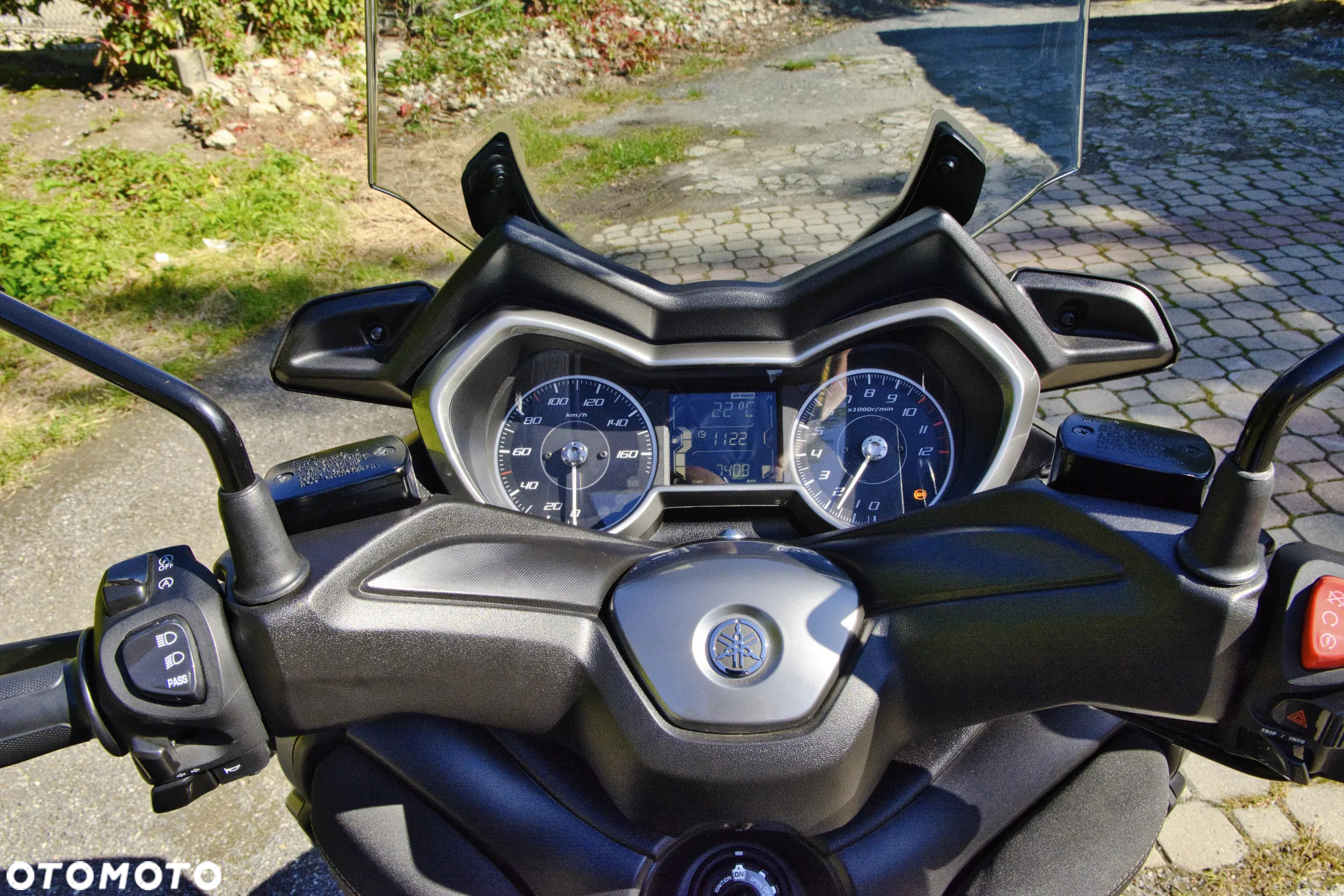 Yamaha X-max - 7