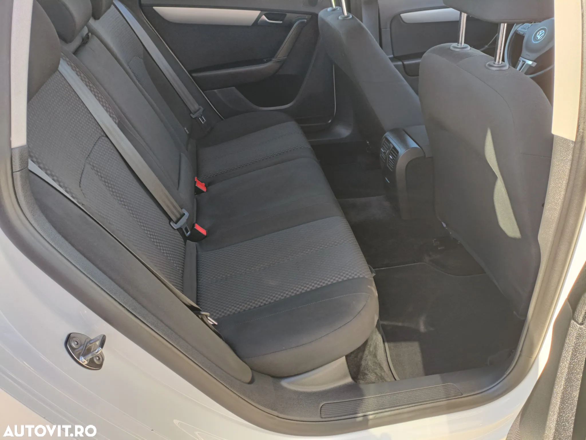 Volkswagen Passat Variant 2.0 Blue TDI SCR Trendline - 7